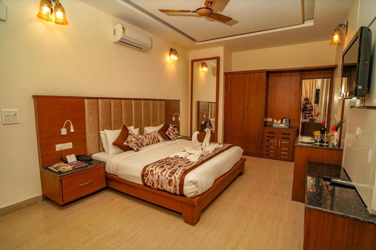 Excel Hotels And Resorts Bhīm Tāl Екстериор снимка