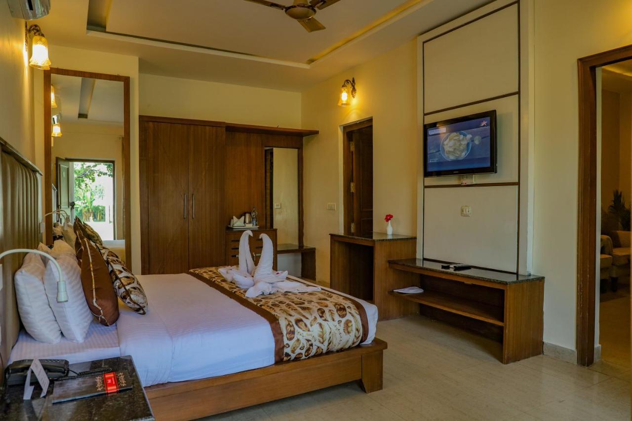 Excel Hotels And Resorts Bhīm Tāl Екстериор снимка