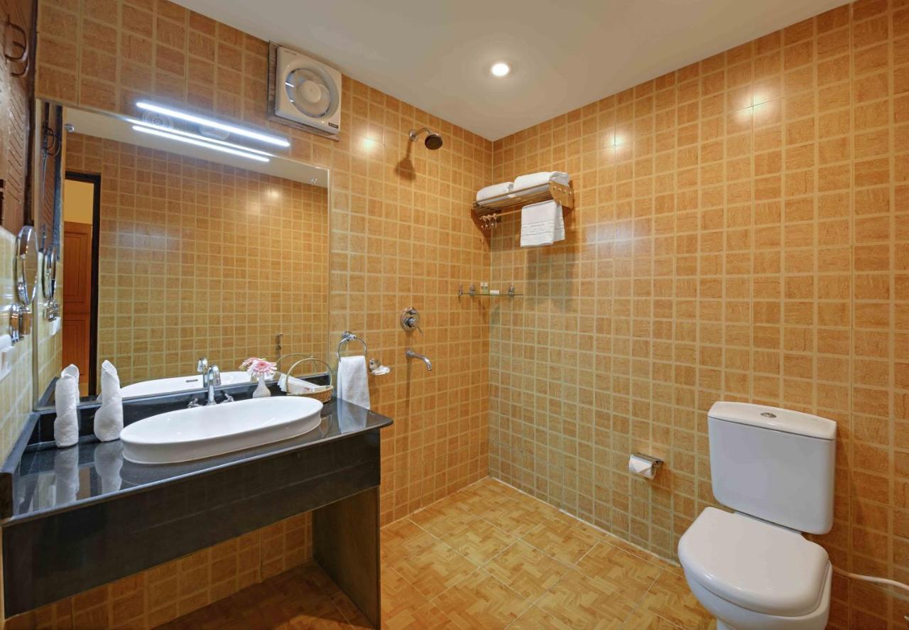 Excel Hotels And Resorts Bhīm Tāl Екстериор снимка
